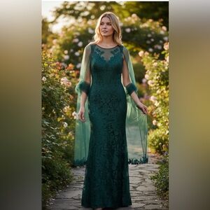 Elegant Green Lace Evening Gown